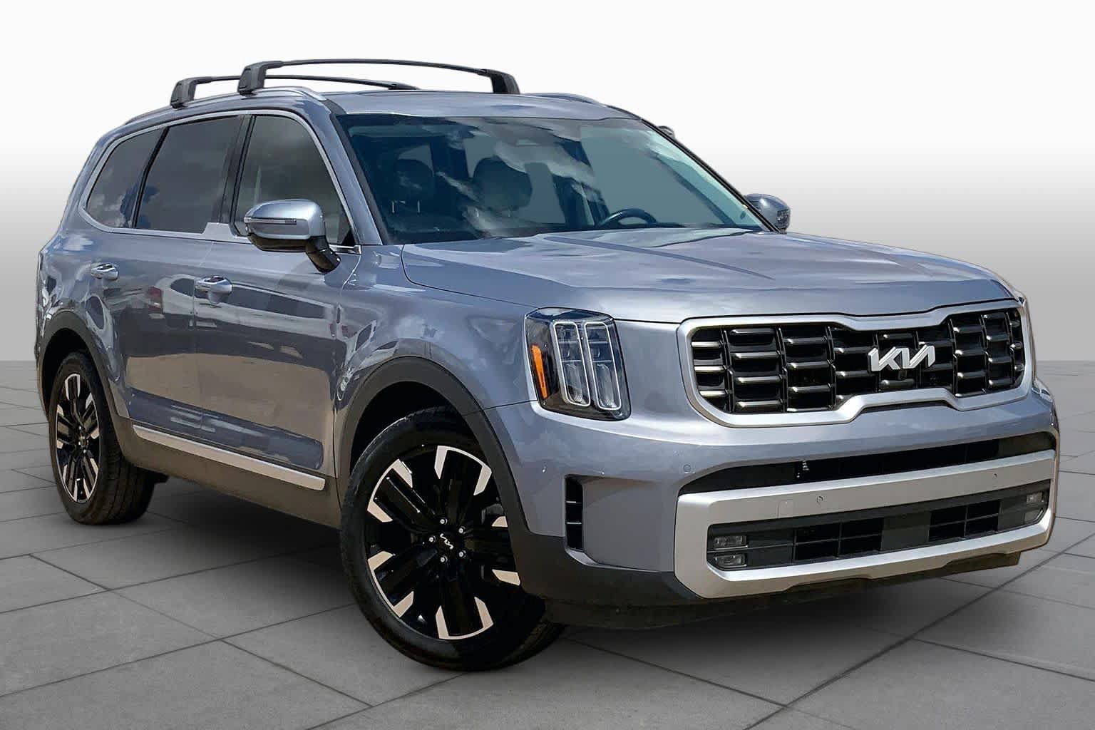 Used 2023 Kia Telluride SX FWD image 3