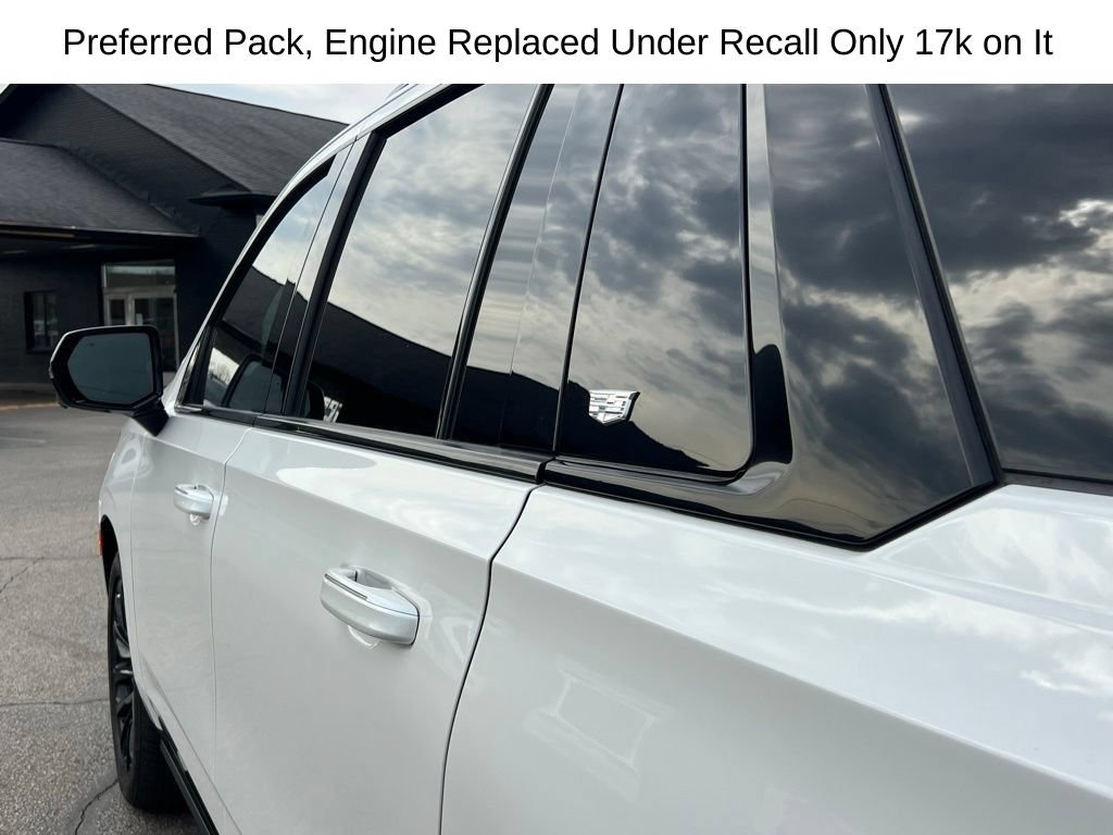Used 2022 Cadillac Escalade ESV Sport Platinum w/ LPO, ONYX Package AWD/4WD image 51