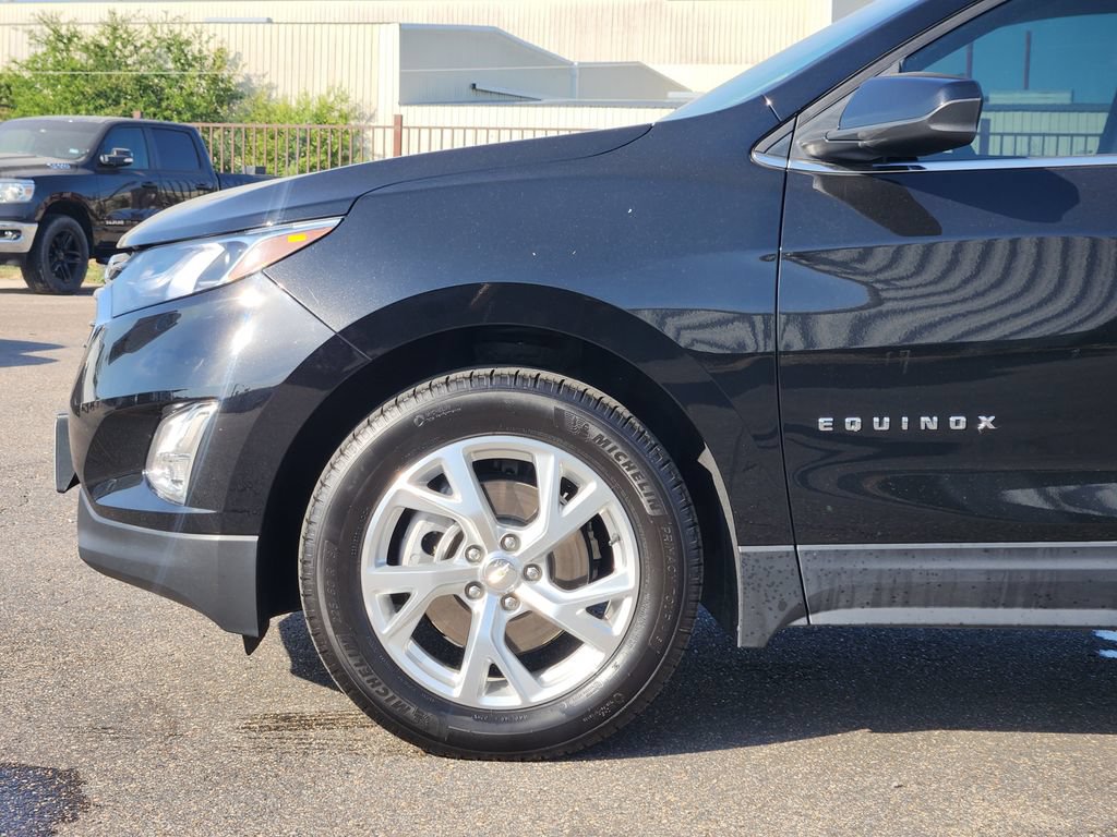 Used 2020 Chevrolet Equinox LT FWD image 9