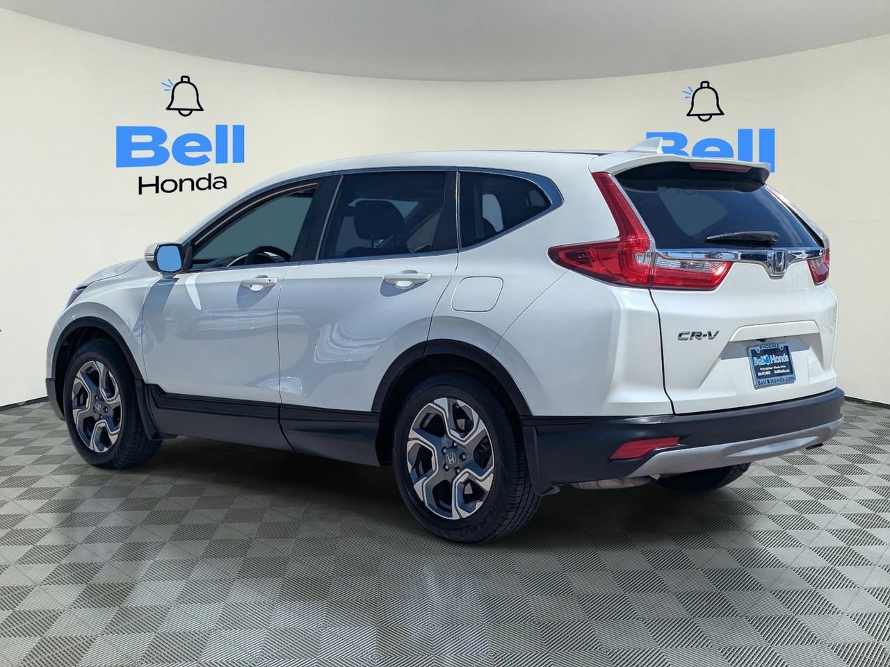Used 2018 Honda CR-V EX image 3