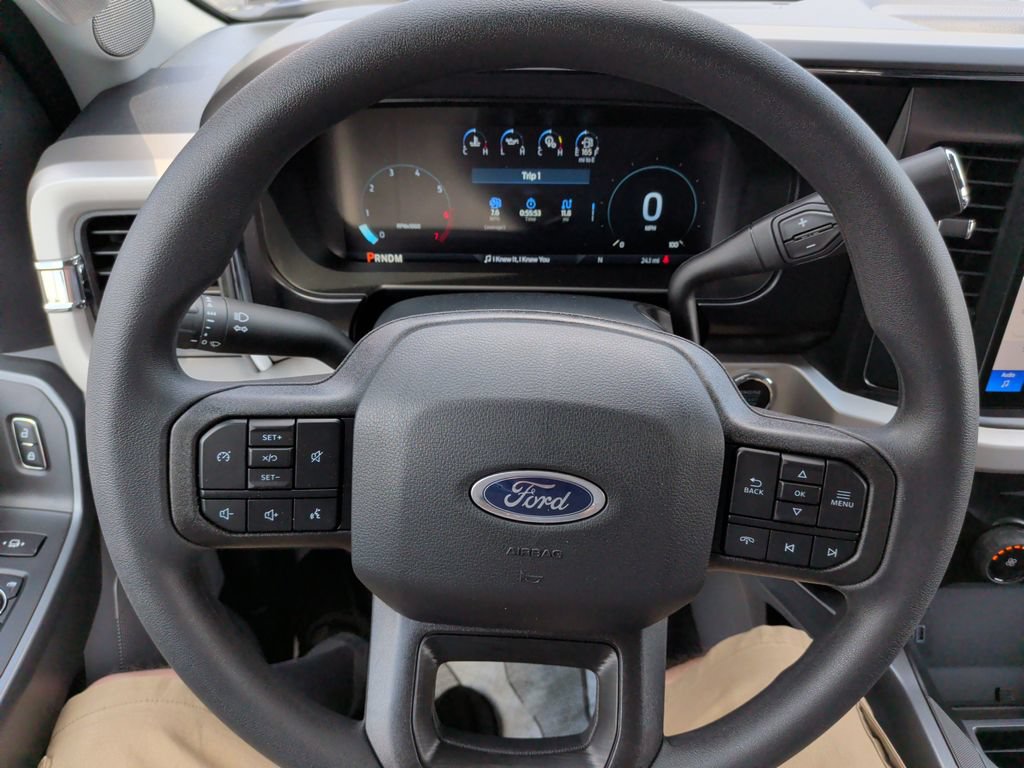 New 2026 Ford F250 XLT w/ XLT Premium Package AWD/4WD image 27