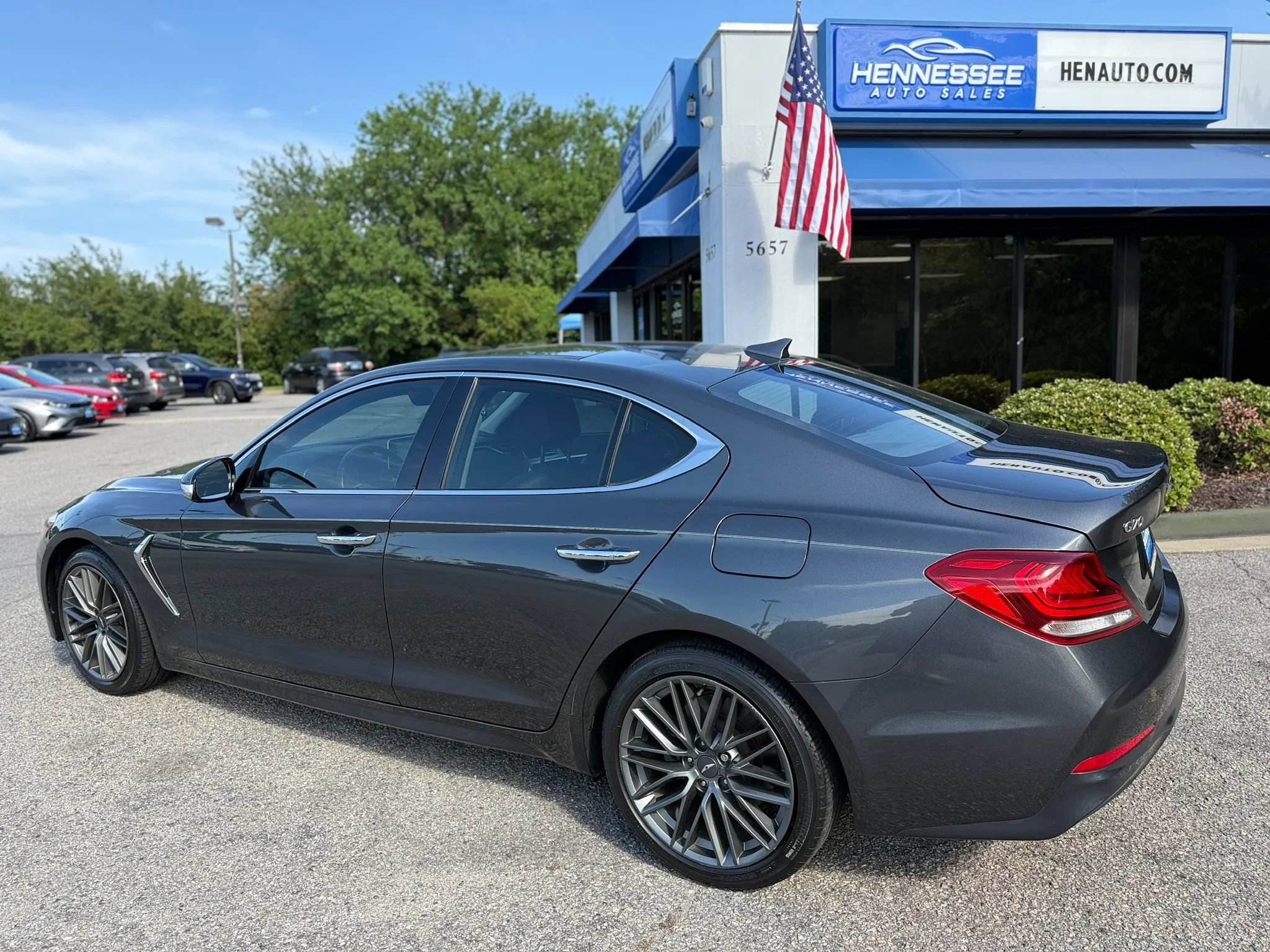 Used 2019 Genesis G70 2.0T Advanced w/ Elite Package RWD image 30
