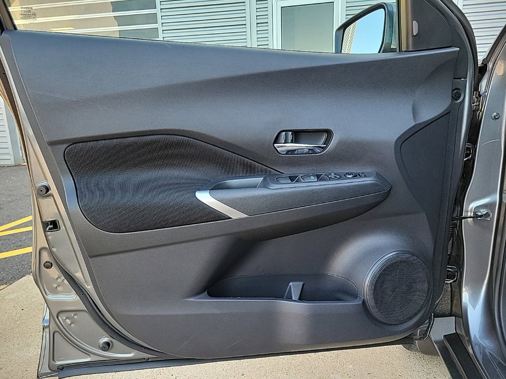 Used 2023 Nissan Kicks SV FWD image 26