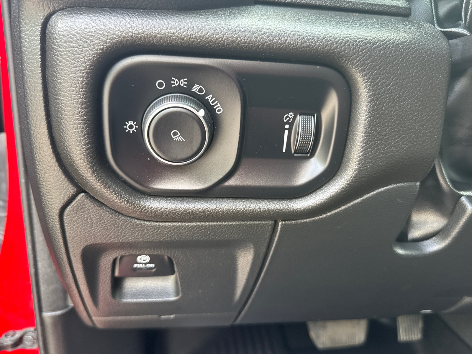 Used 2023 RAM 1500 Big Horn AWD/4WD image 16