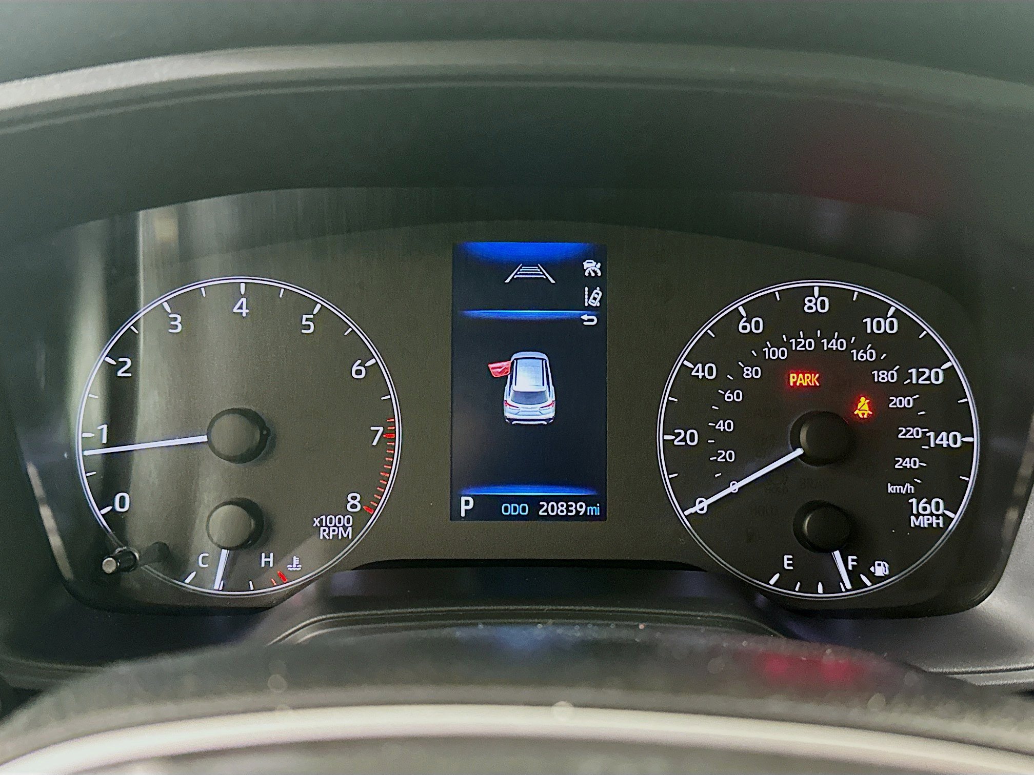 Used 2025 Toyota Corolla Cross LE image 19