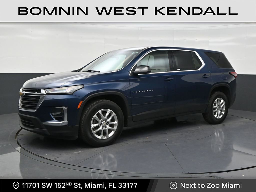 Used 2023 Chevrolet Traverse LS