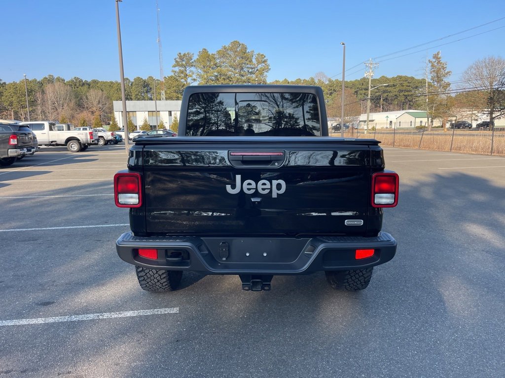 Used 2022 Jeep Gladiator Overland w/ Cold Weather Group image 6