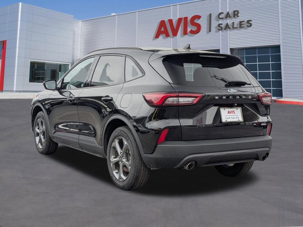 Used 2025 Ford Escape ST-Line AWD/4WD image 3