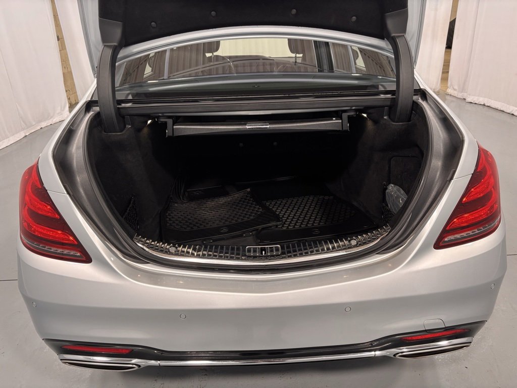 Used 2020 Mercedes-Benz S 560 4MATIC Sedan image 26