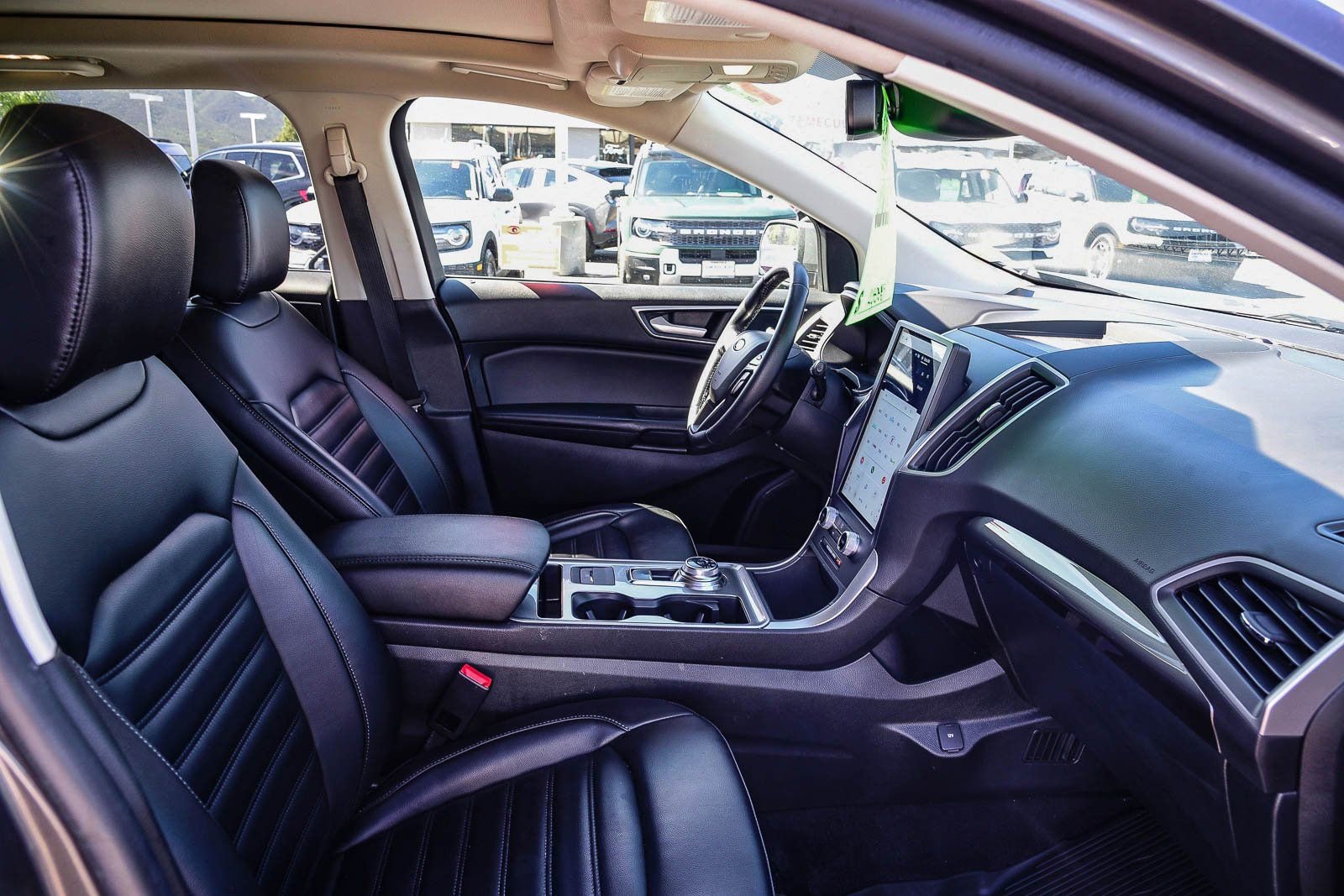 Used 2023 Ford Edge SEL w/ Convenience Package image 16