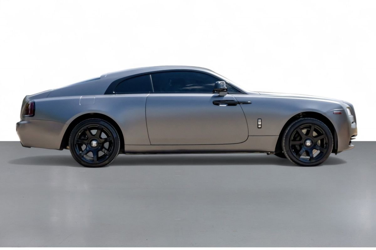 Used 2016 Rolls-Royce Wraith image 5