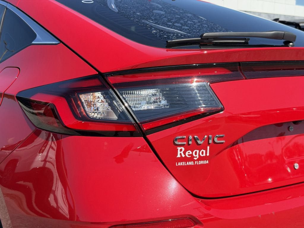 Certified 2024 Honda Civic EX-L image 11