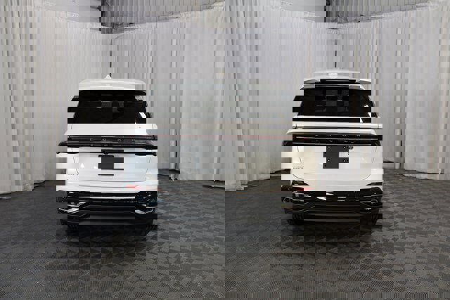 New 2026 Lincoln Nautilus Premier image 44