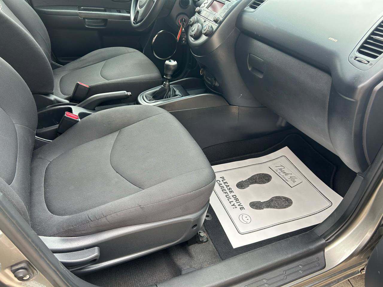 Used 2010 Kia Soul + FWD image 12