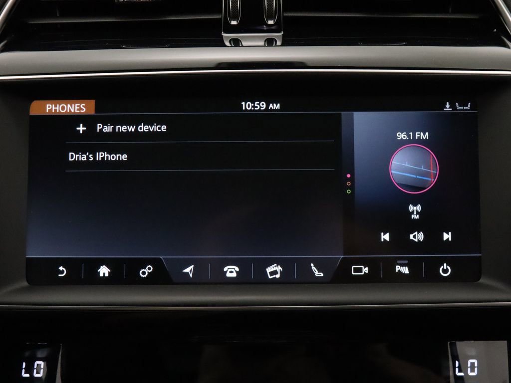 Used 2019 Jaguar F-PACE Premium AWD/4WD image 28