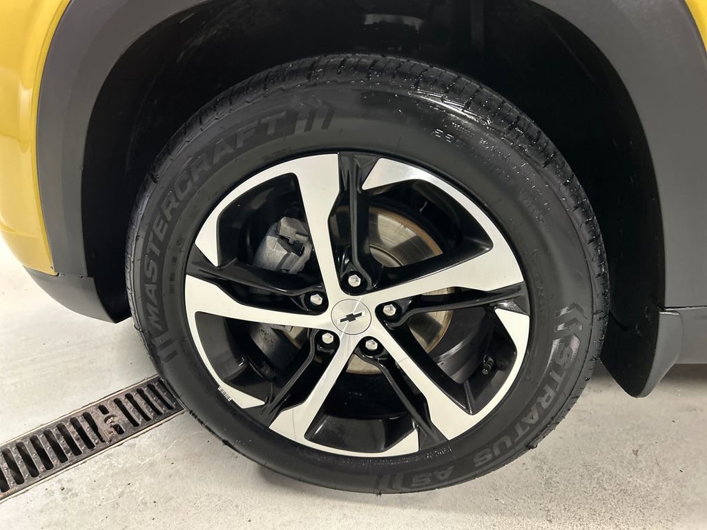 Used 2024 Chevrolet Trax RS w/ Driver Confidence Package image 9