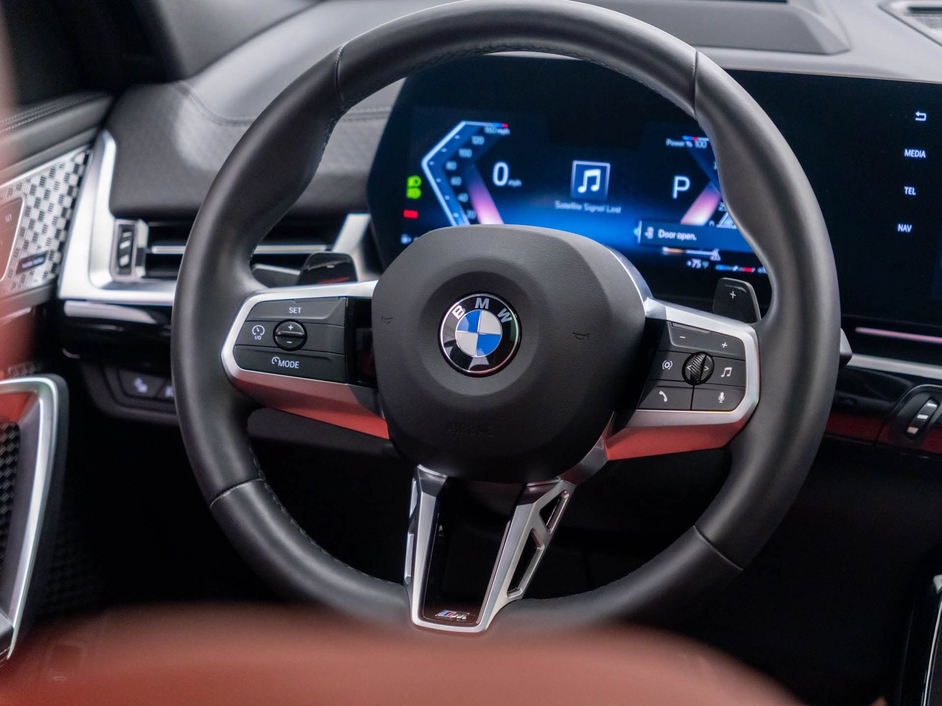 Certified 2025 BMW X2 xDrive28i w/ Premium Package AWD/4WD image 10