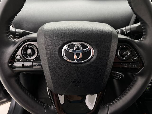 Used 2022 Toyota Prius Prime XLE FWD image 16