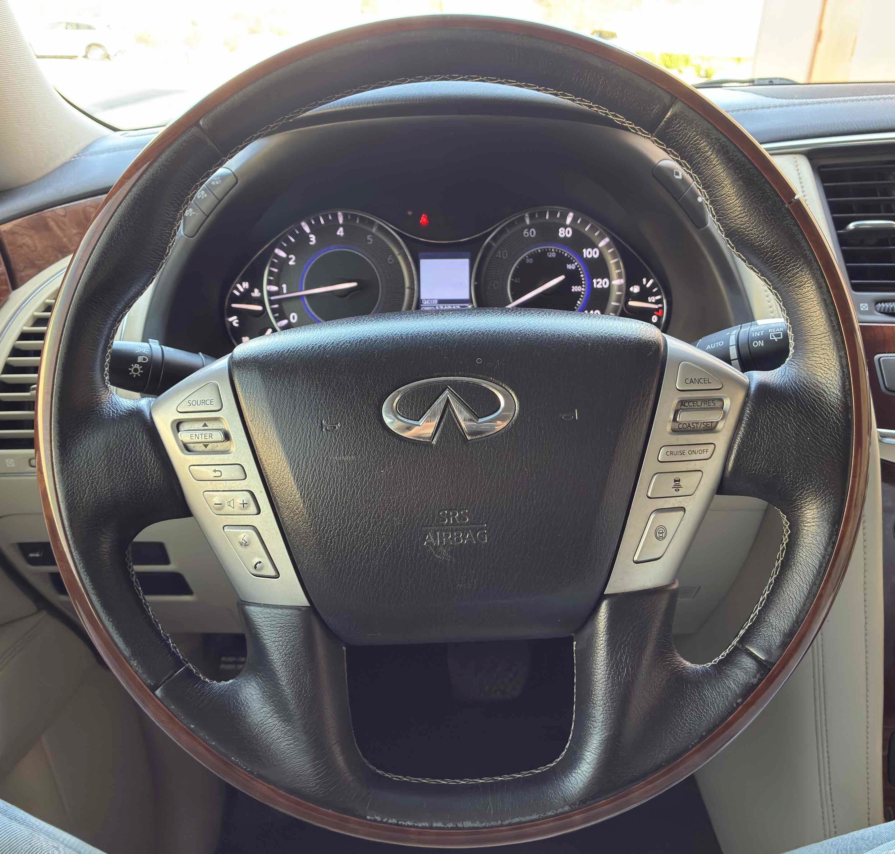 Used 2018 INFINITI QX80 4WD w/ Driver Assistance Package image 20
