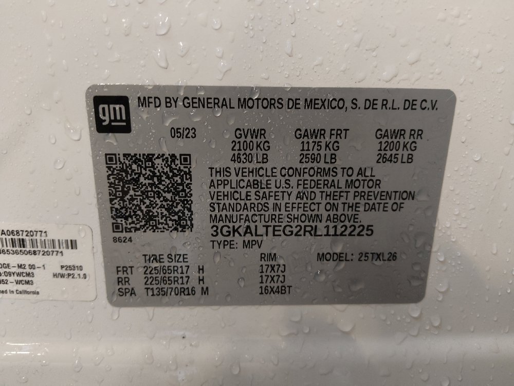 Used 2024 GMC Terrain SLE w/ Driver Convenience Package image 33