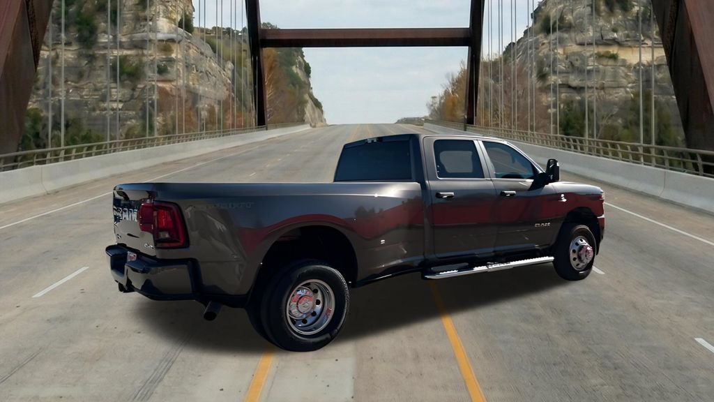 New 2026 RAM 3500 Lone Star AWD/4WD image 9