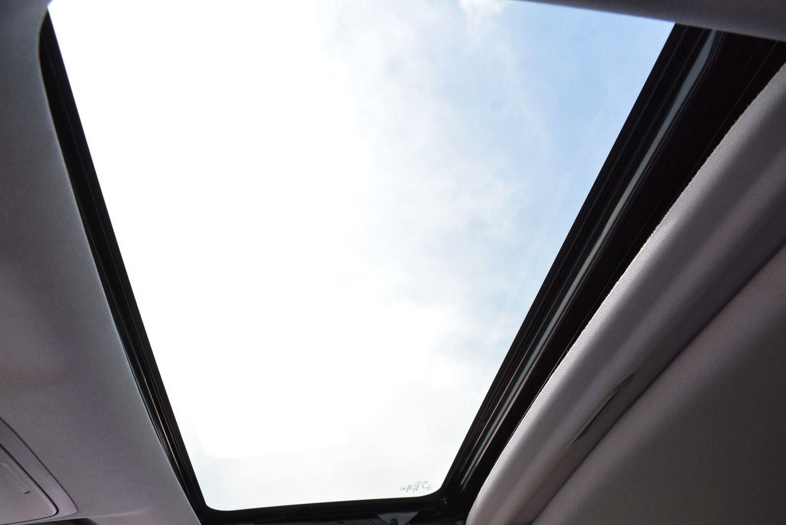 Used 2022 Honda CR-V Touring image 28