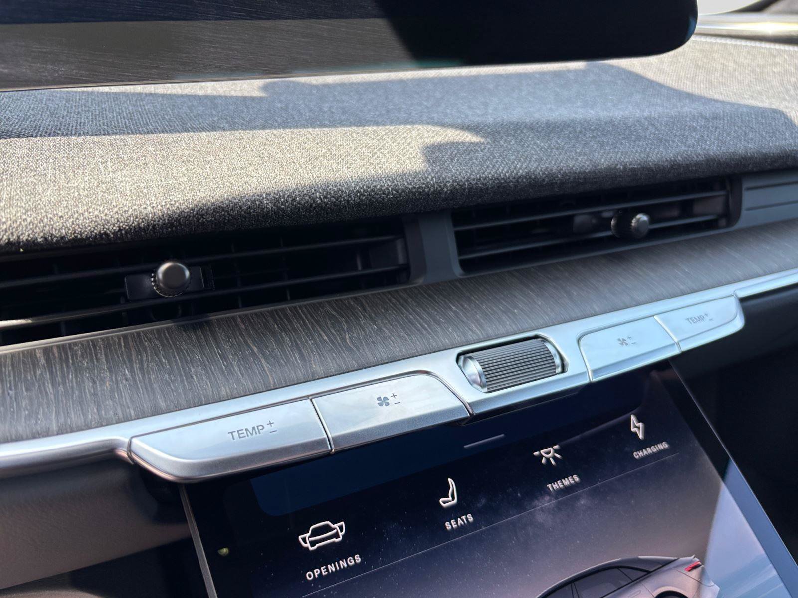 Used 2024 Lucid Air Pure RWD image 34