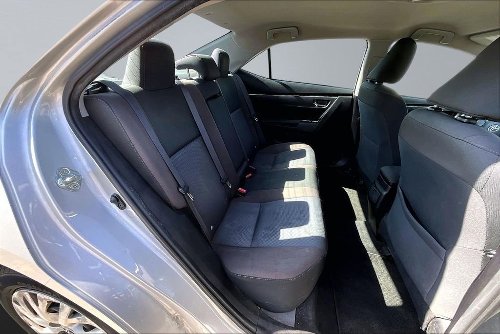 Used 2017 Toyota Corolla XSE FWD image 18