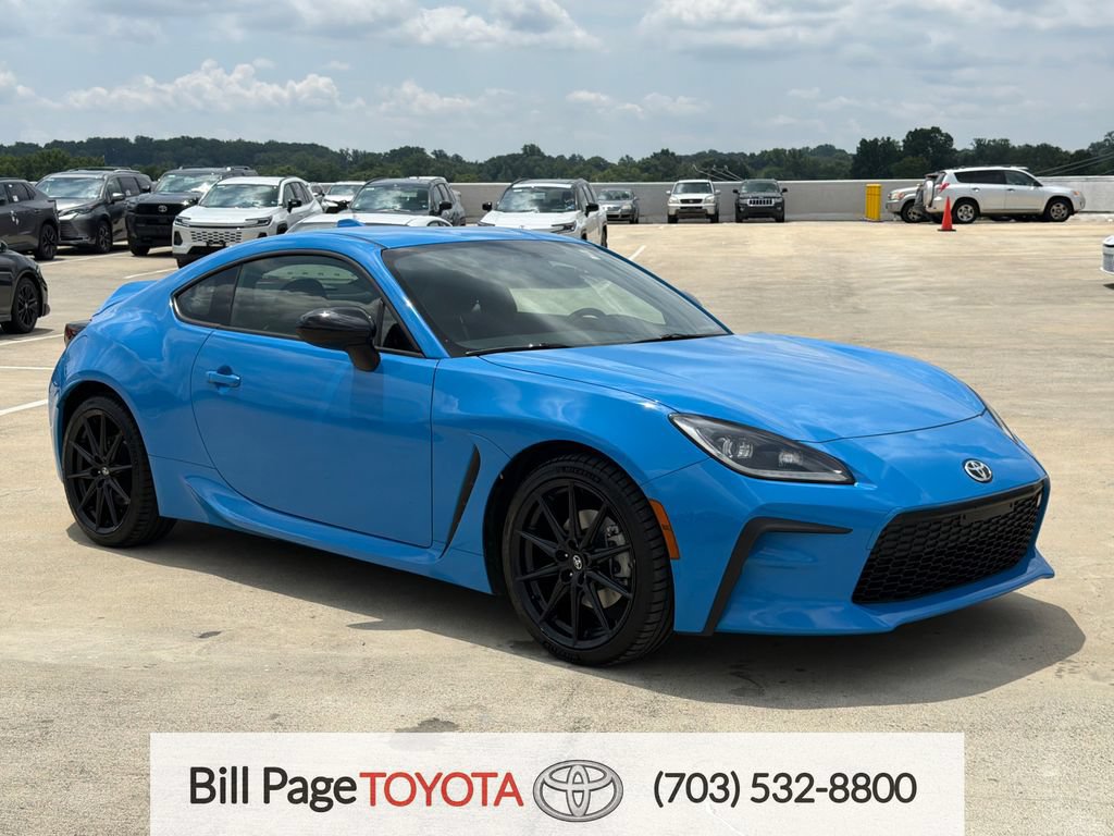 Used 2022 Toyota GR86 Premium RWD image 1