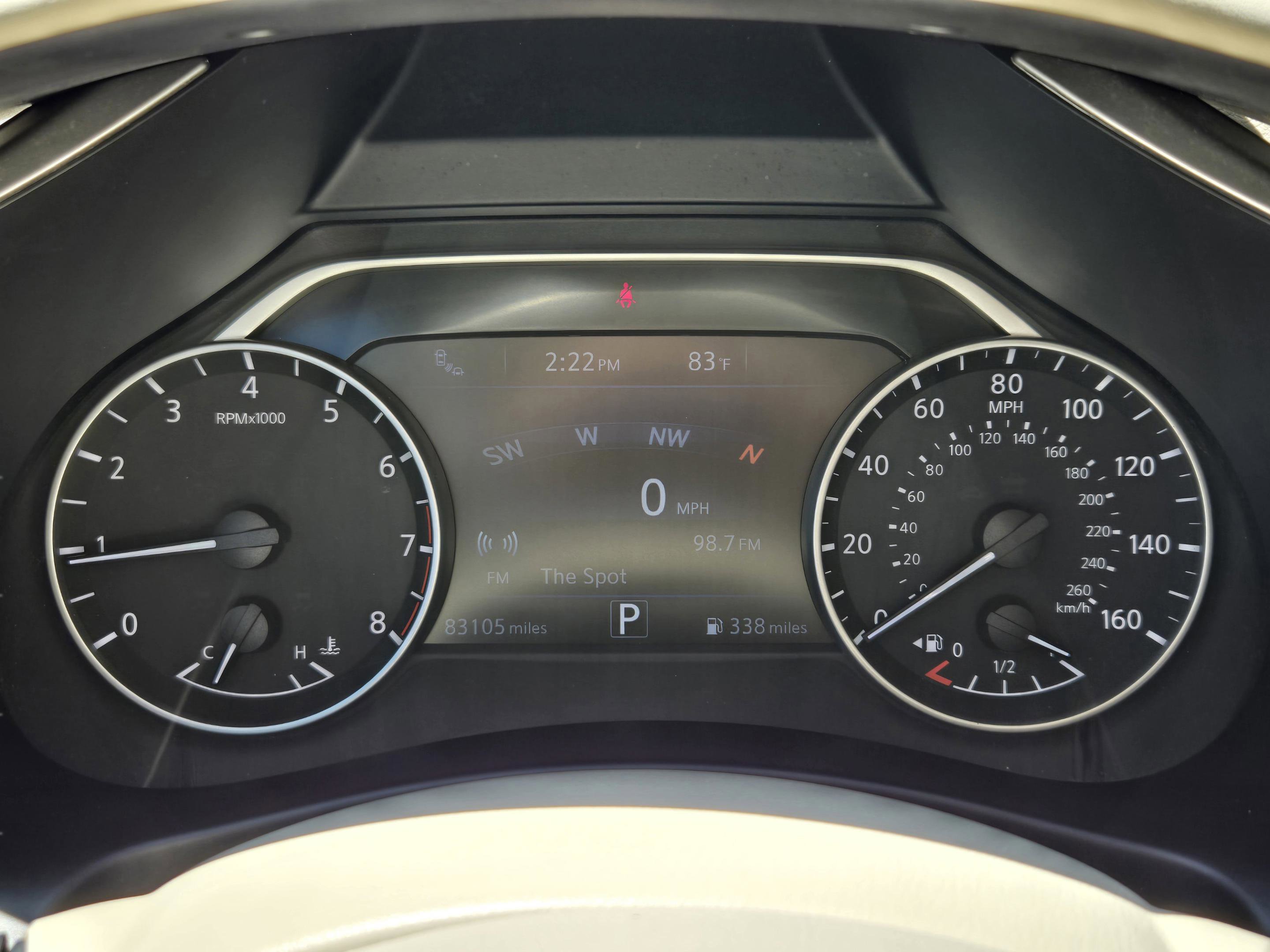 Used 2017 Nissan Murano Platinum w/ Platinum Technology Package FWD image 11