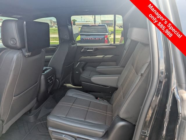 Used 2026 Chevrolet Suburban High Country AWD/4WD image 10