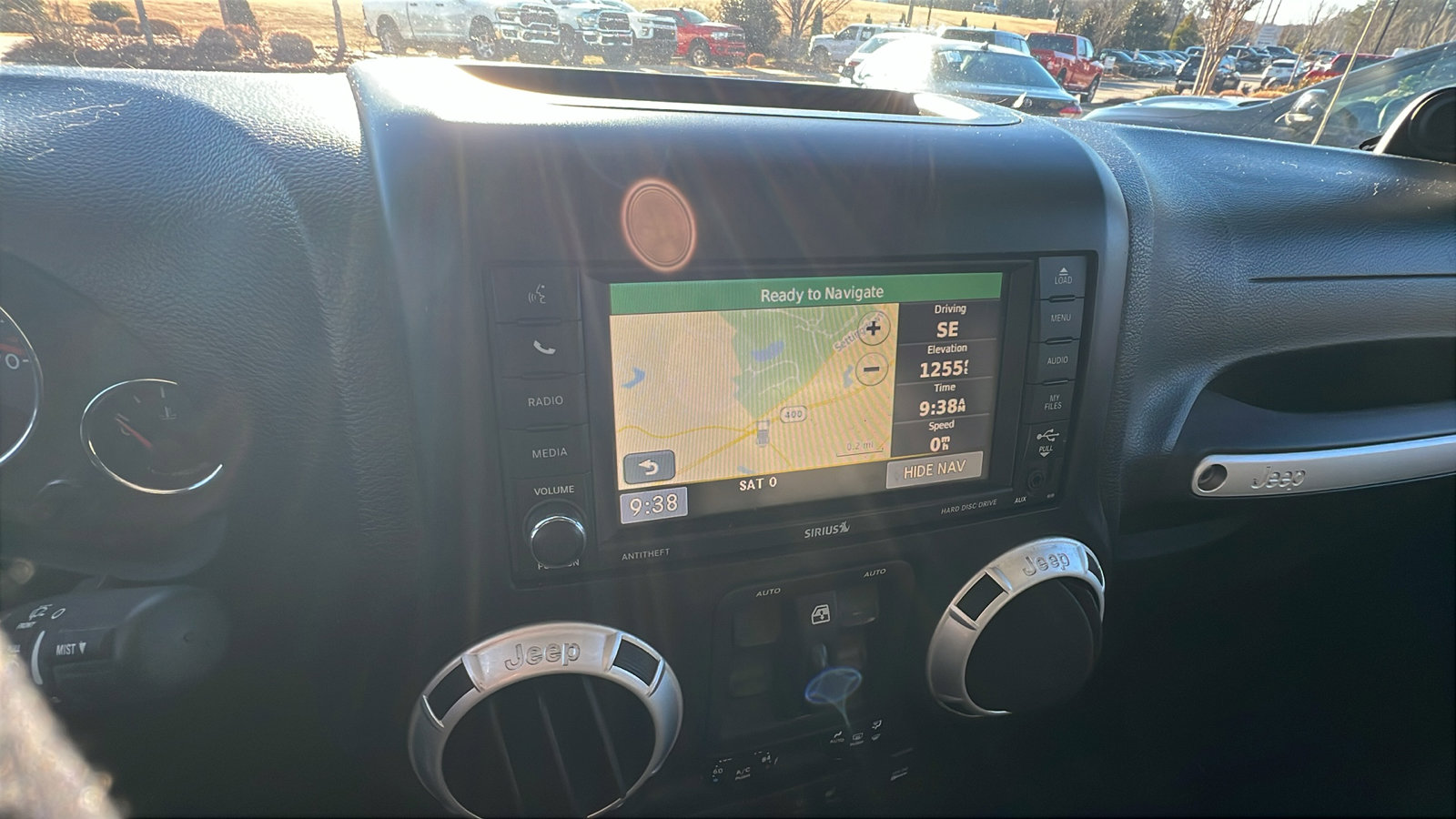 Used 2014 Jeep Wrangler Unlimited Rubicon image 31