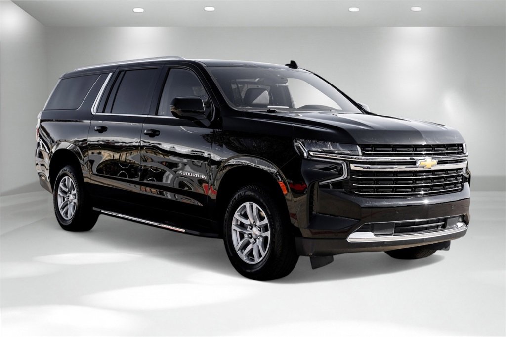 Used 2022 Chevrolet Suburban LT image 5