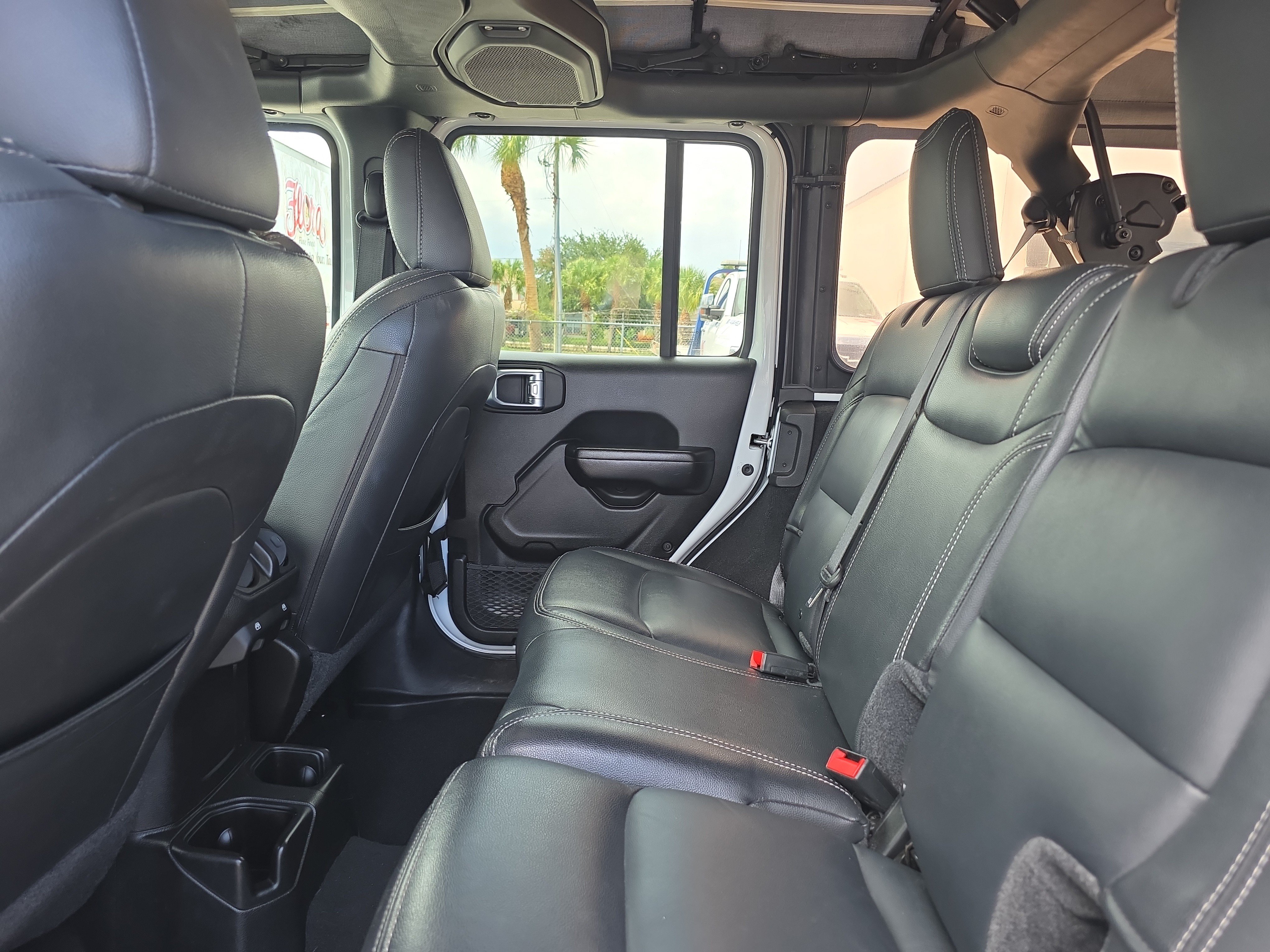 Used 2021 Jeep Wrangler Unlimited Sport AWD/4WD image 16