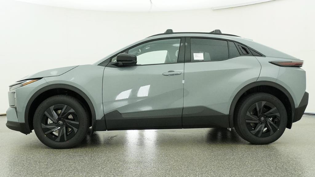 New 2026 Toyota C-HR AWD/4WD image 32