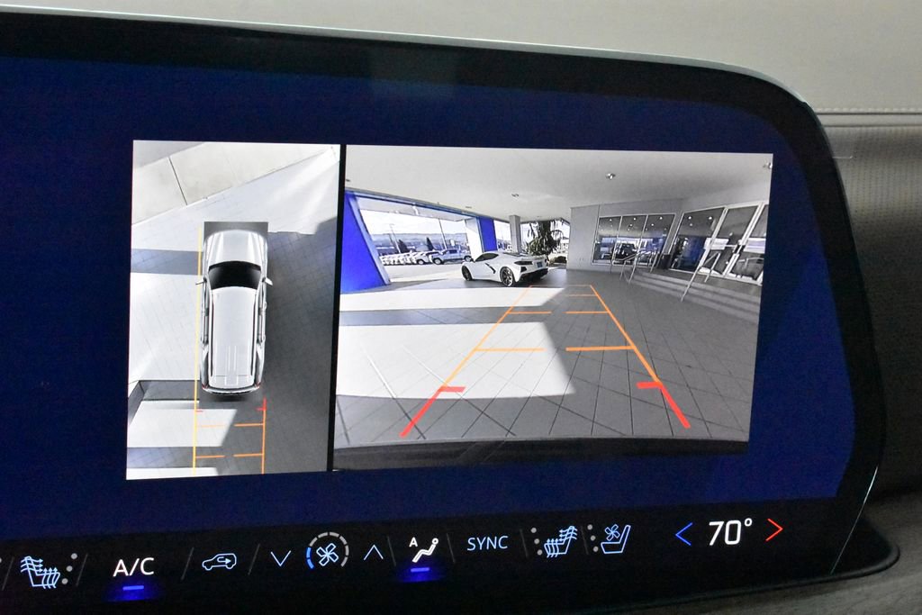 New 2026 Chevrolet Tahoe High Country image 25