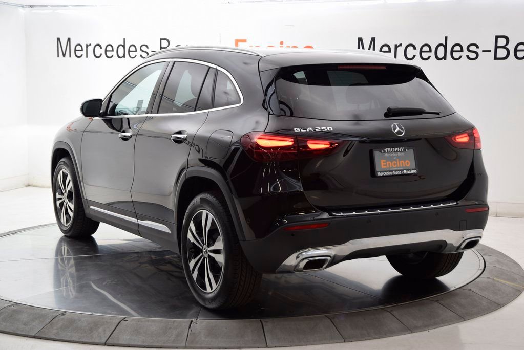 Certified 2026 Mercedes-Benz GLA 250 image 5
