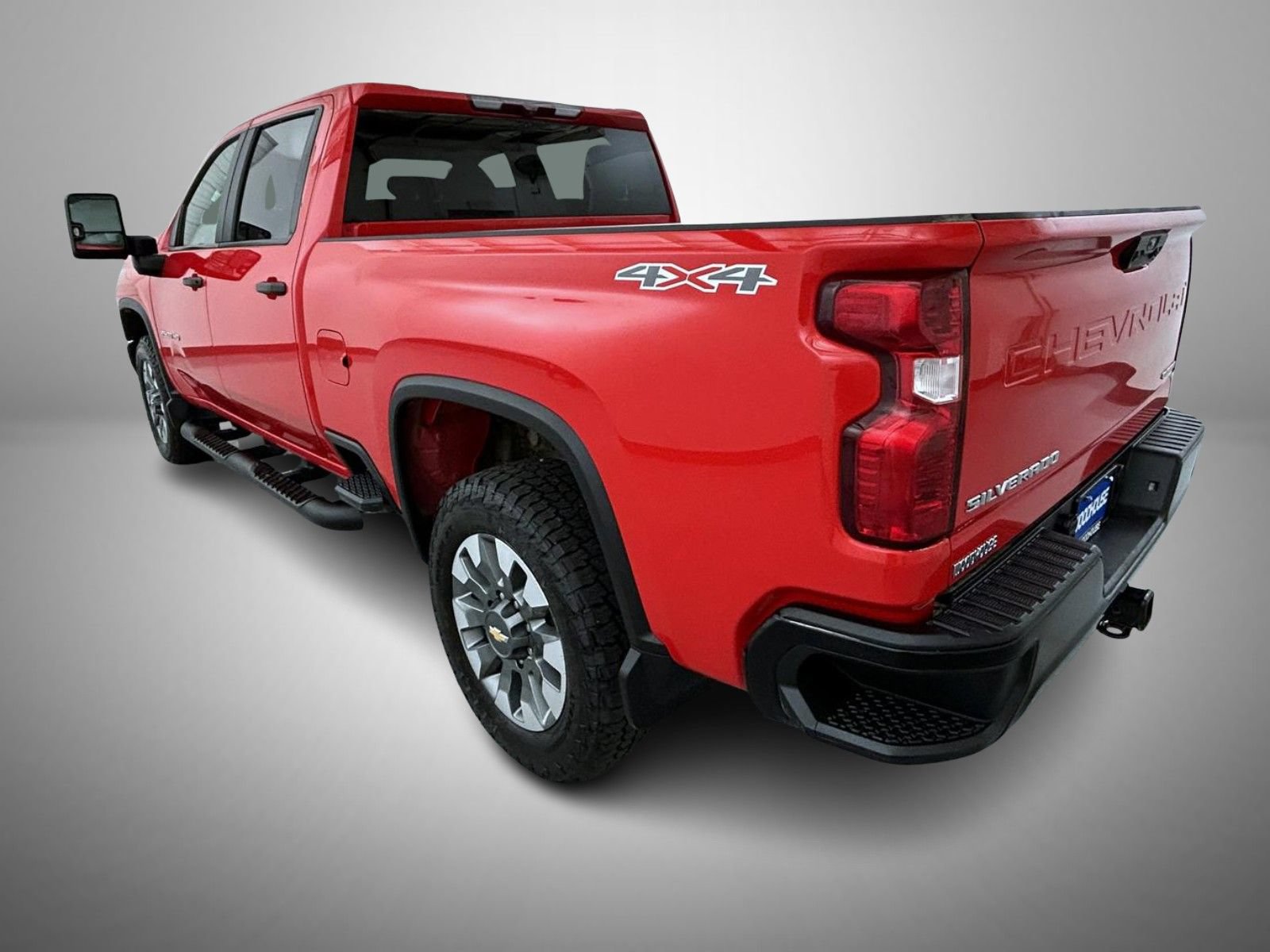 Used 2023 Chevrolet Silverado 2500 Custom w/ Custom Value Package AWD/4WD image 7