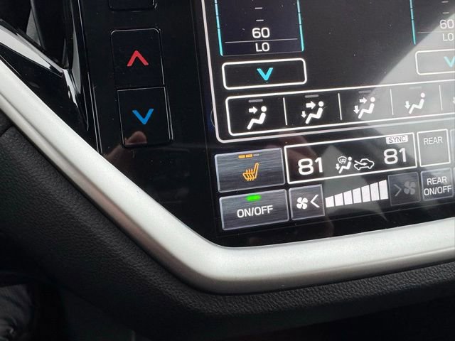 Used 2024 Subaru Ascent Premium w/ Convenience Package image 14