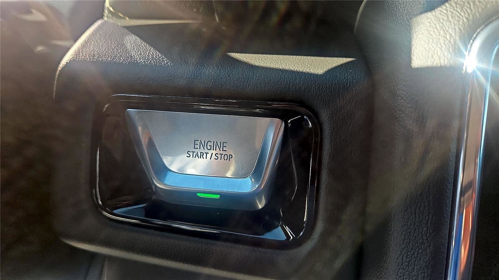 New 2026 GMC Yukon Elevation w/ LPO, Floor Liner Package image 33