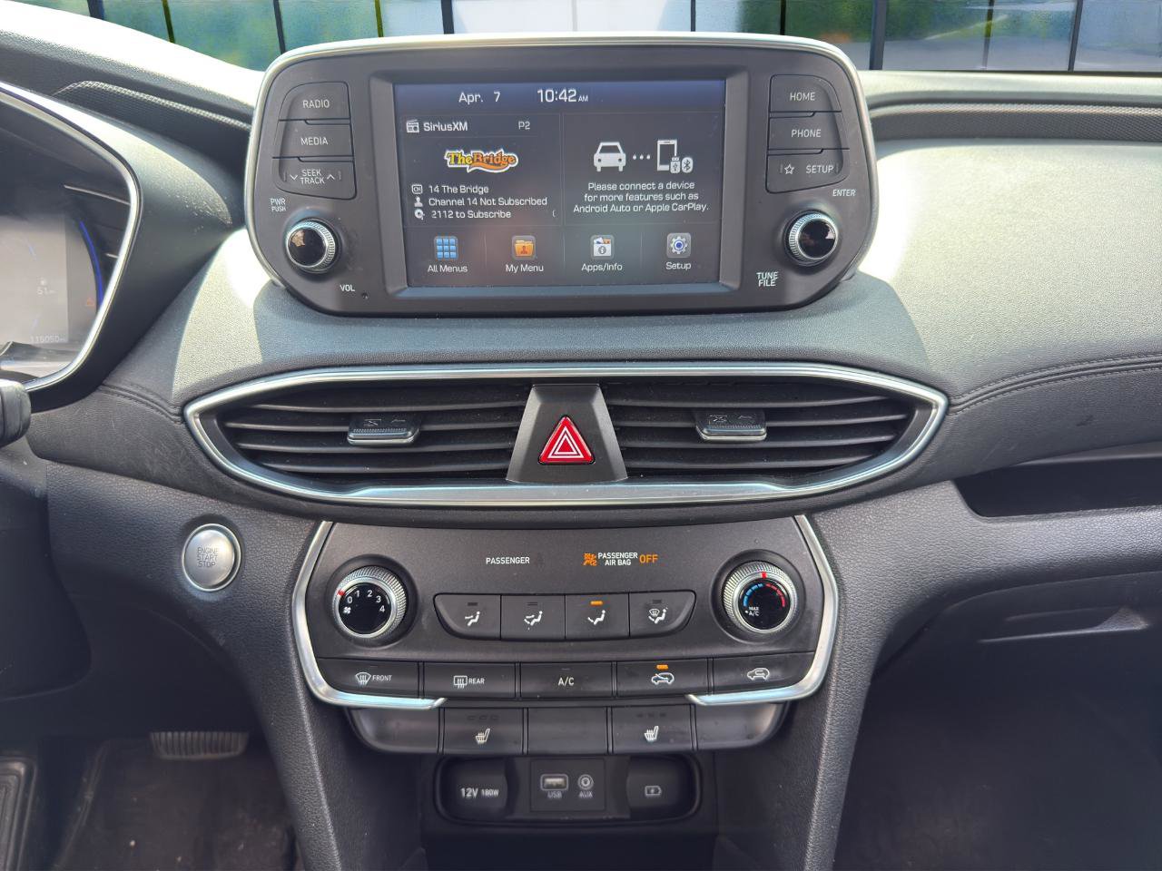 Used 2019 Hyundai Santa Fe SEL AWD/4WD image 16