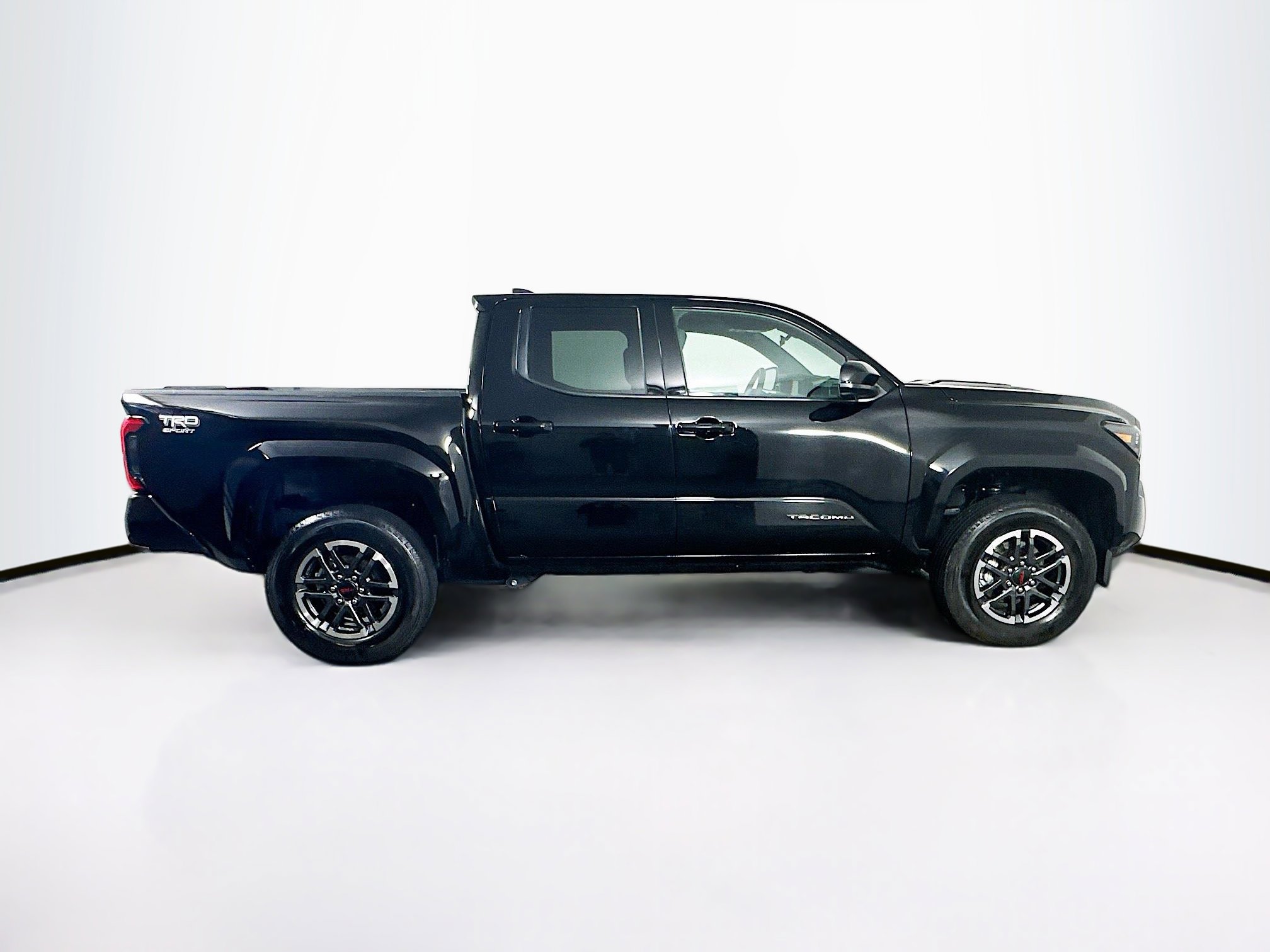 Used 2025 Toyota Tacoma TRD Sport image 10