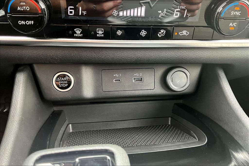 Certified 2023 Nissan Rogue SV AWD/4WD image 16