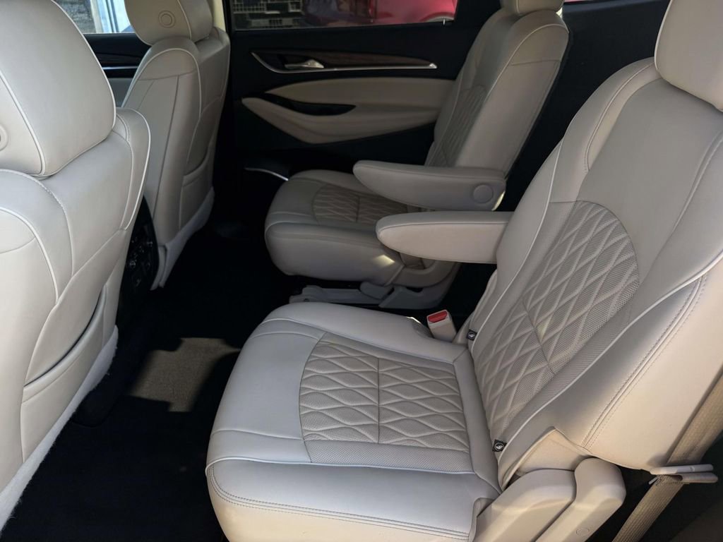 Used 2023 Buick Enclave Avenir w/ Avenir Technology Package image 25