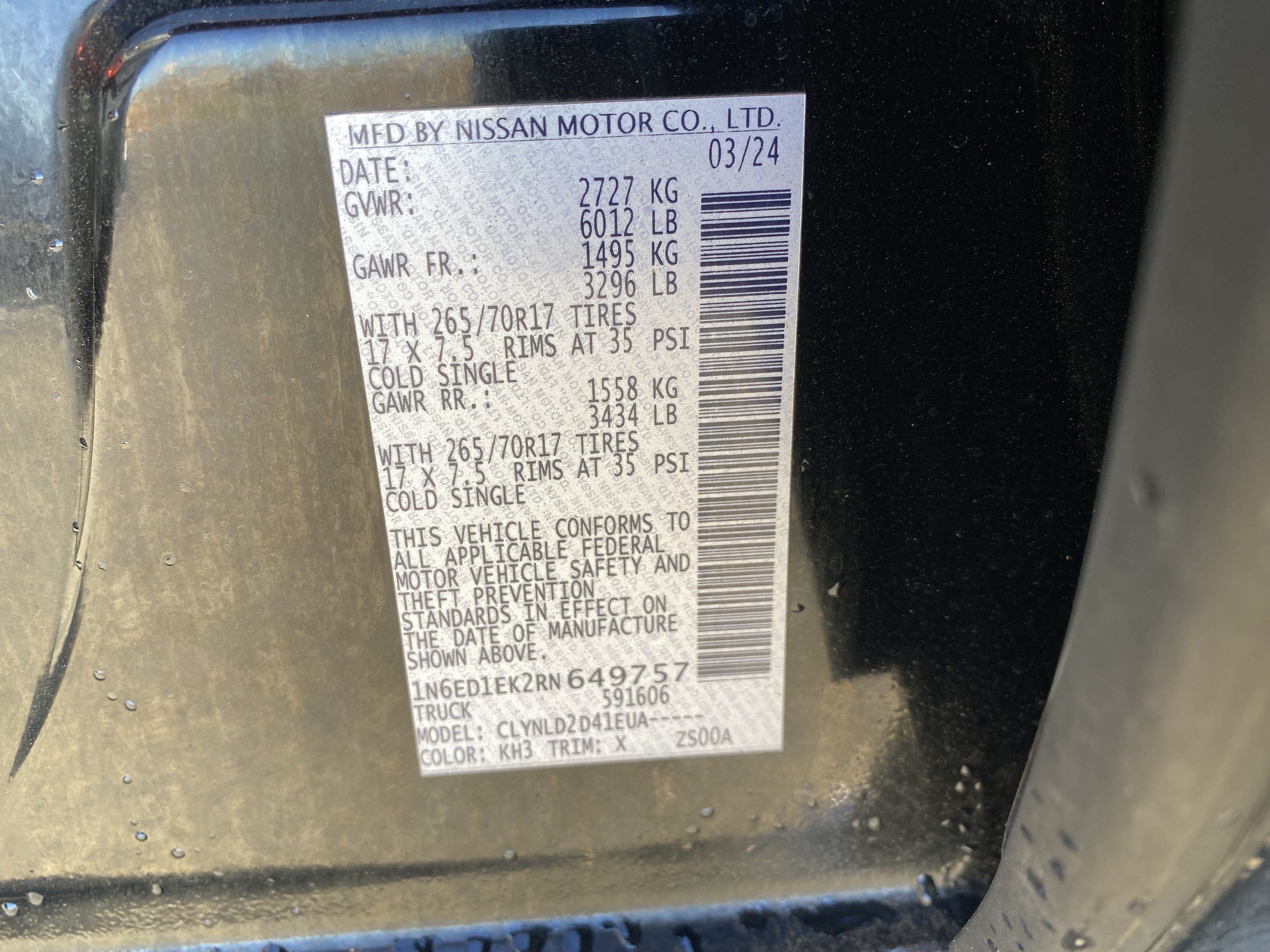 Used 2024 Nissan Frontier PRO-4X AWD/4WD image 32