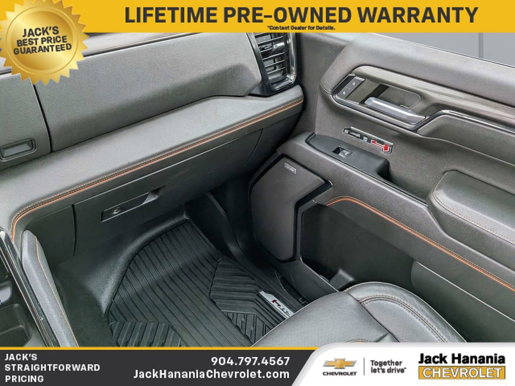 Used 2022 GMC Sierra 1500 AT4 w/ AT4 Premium Package image 13