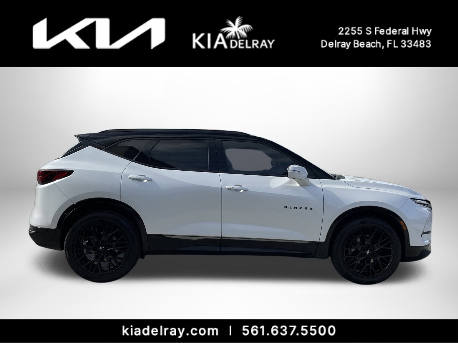 Used 2023 Chevrolet Blazer RS w/ Driver Confidence II Package image 2