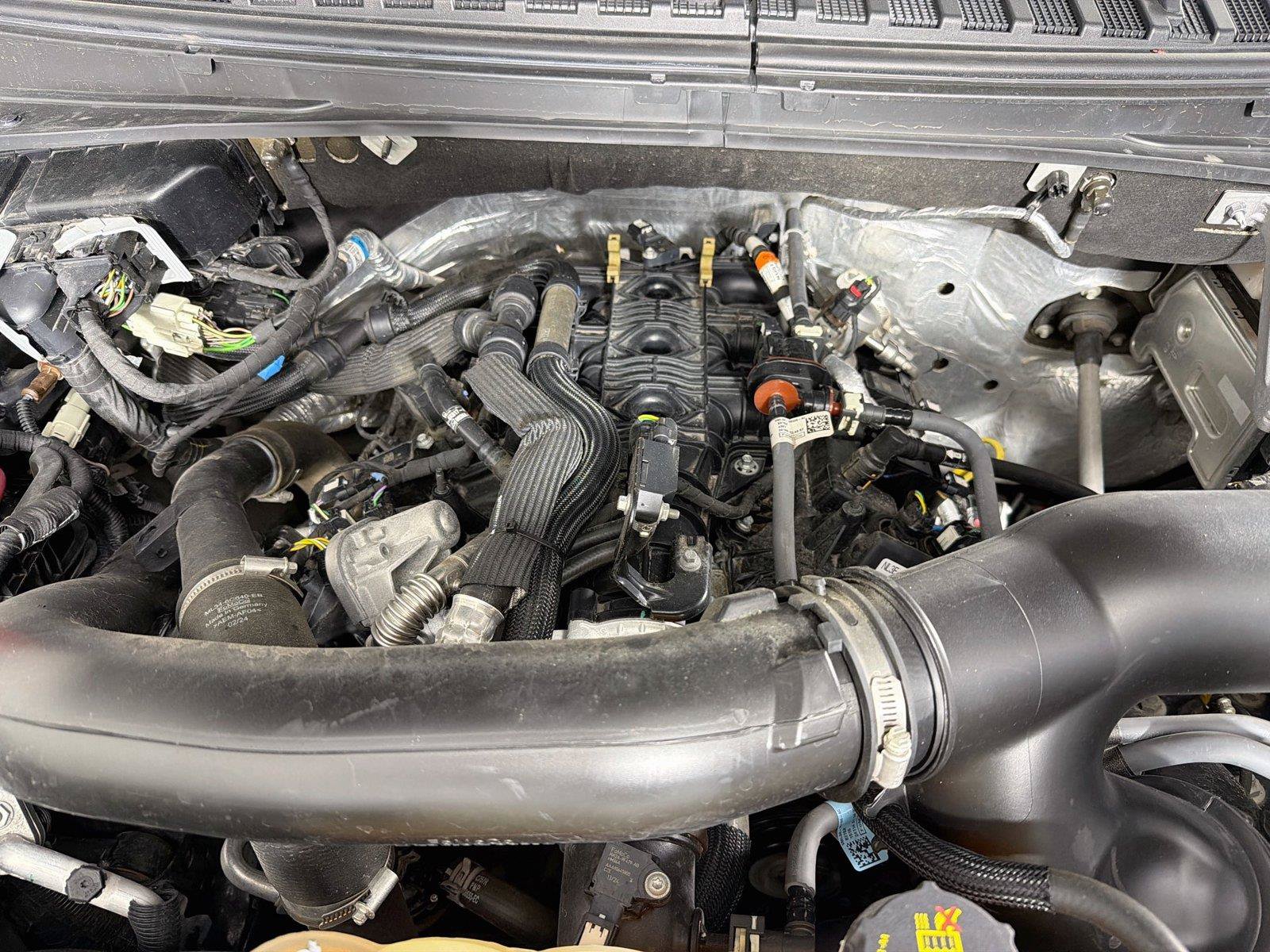 Used 2024 Ford Expedition Limited AWD/4WD image 33