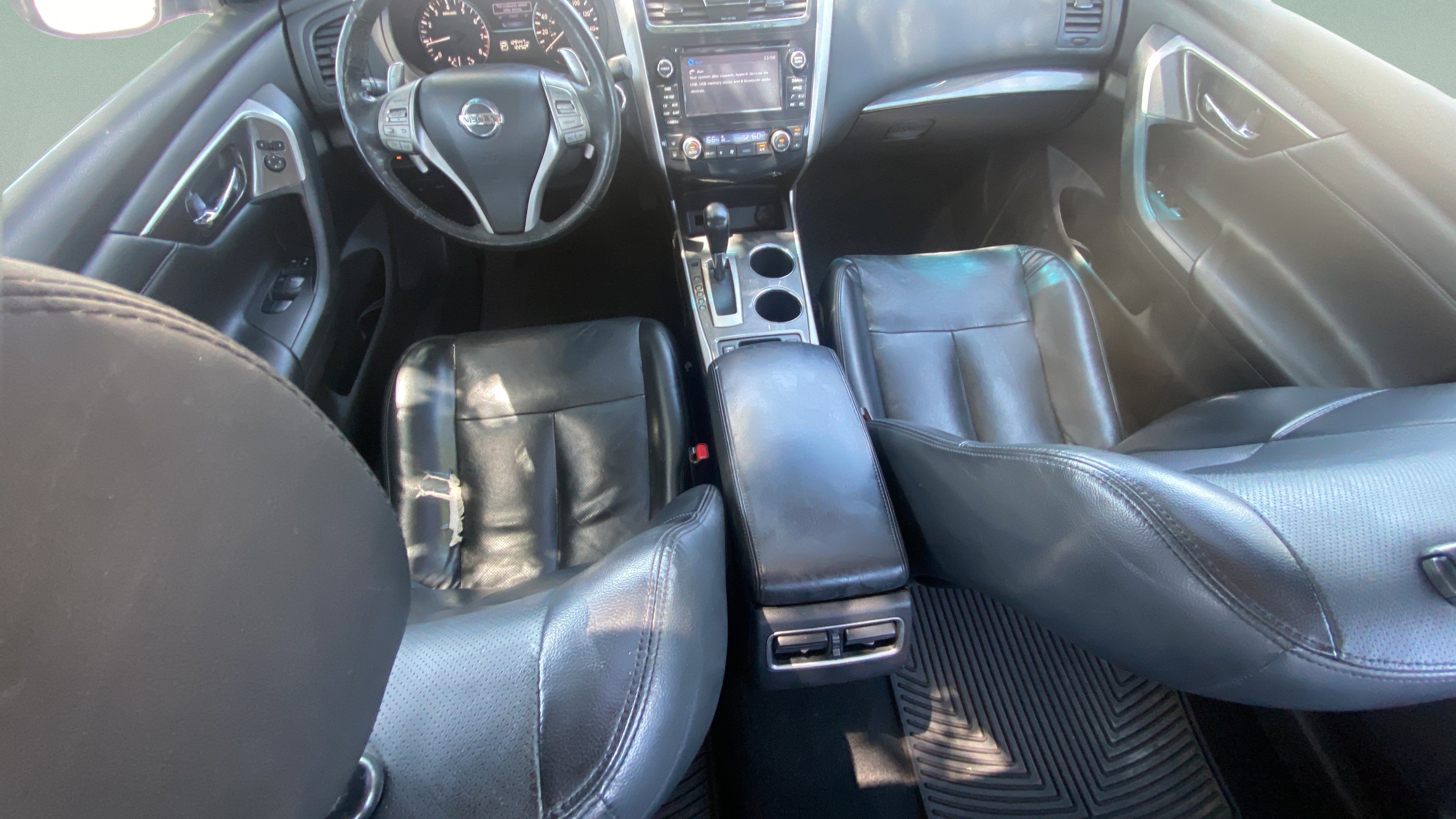Used 2015 Nissan Altima 3.5 SL FWD image 22