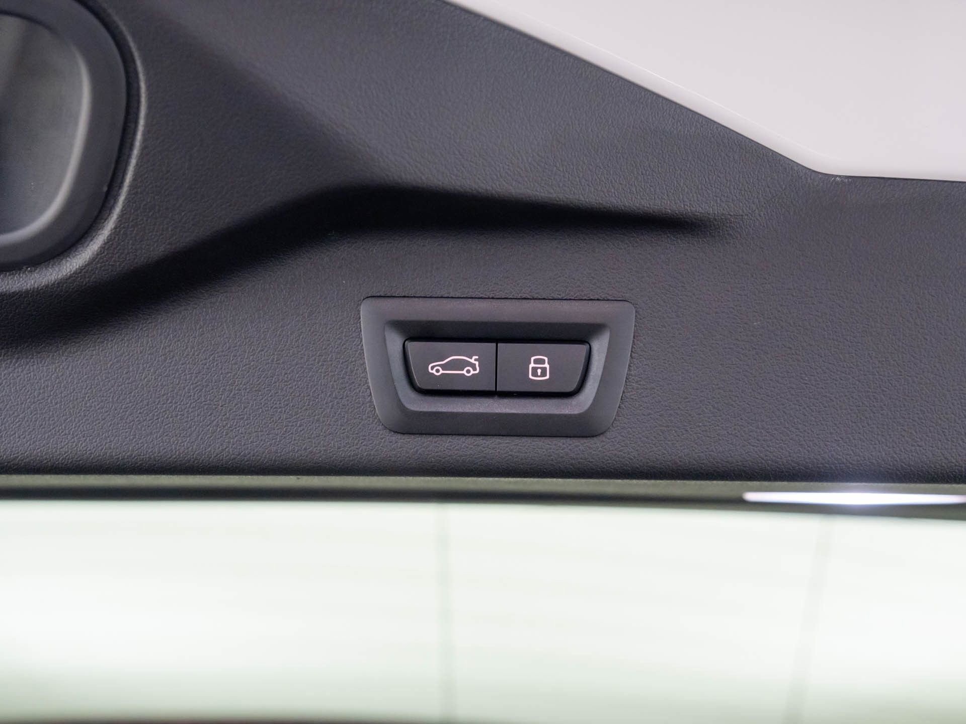 Certified 2024 BMW X5 xDrive50e w/ Executive Package image 35